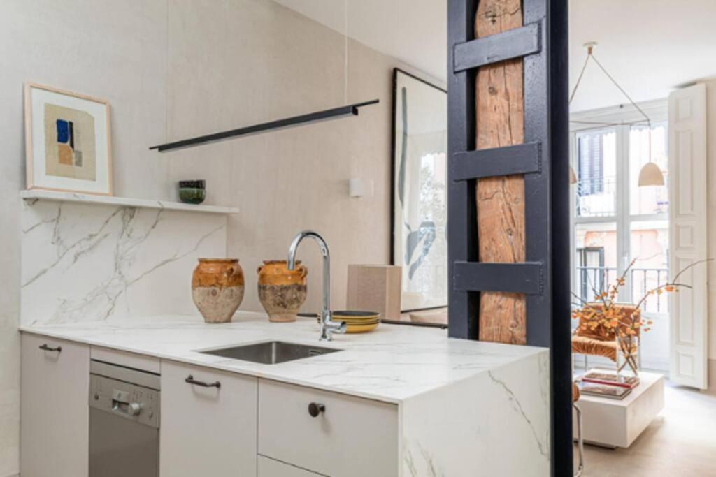 Apartamento Exclusivo En Neptuno Apartment Madrid Exterior foto
